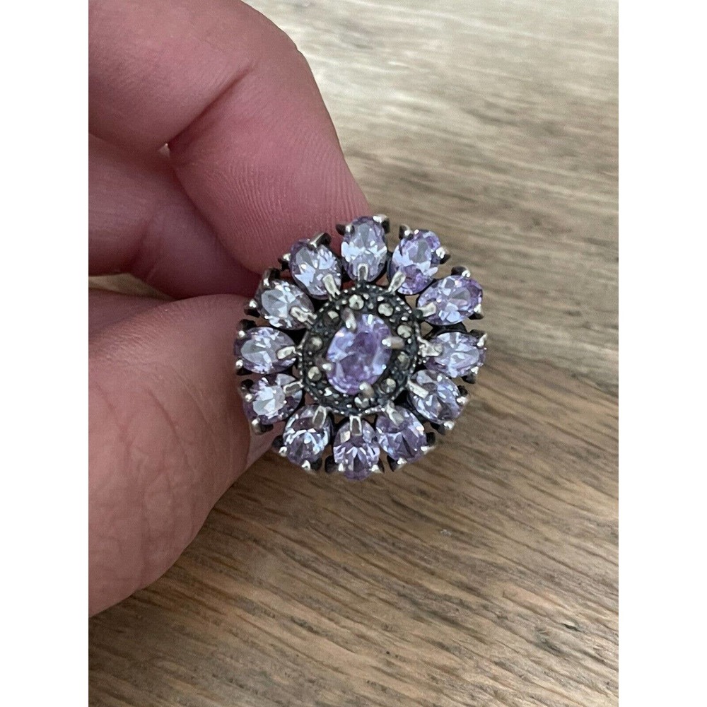 VINTAGE AMETHYST AND MARCASITE CLUSTERED Cocktail RING 925 STERLING SILVER Burst